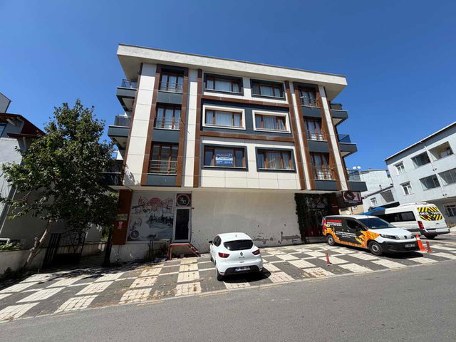 ÜMRANİYE PARSELLER’DE GÜNEY CEPHE 2+1 | BALKONLU BOŞ KİRALIK DAİRE