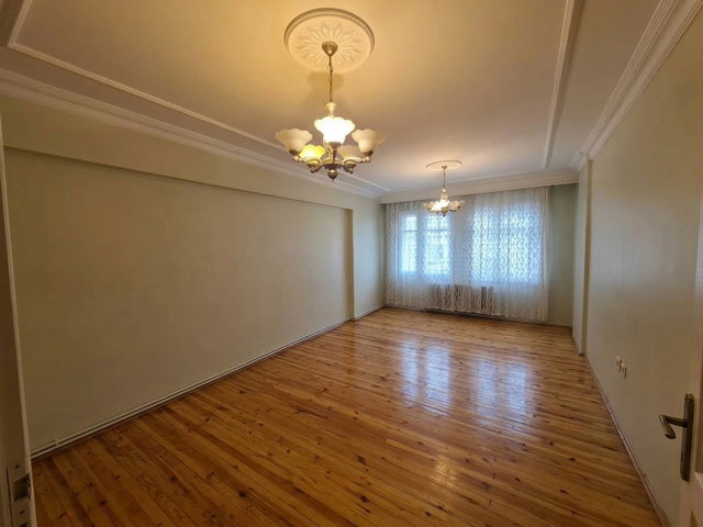 REMAX İLKE'DEN ŞEHİR MERKEZİ'NDE 3+1 SATILIK DAİRE