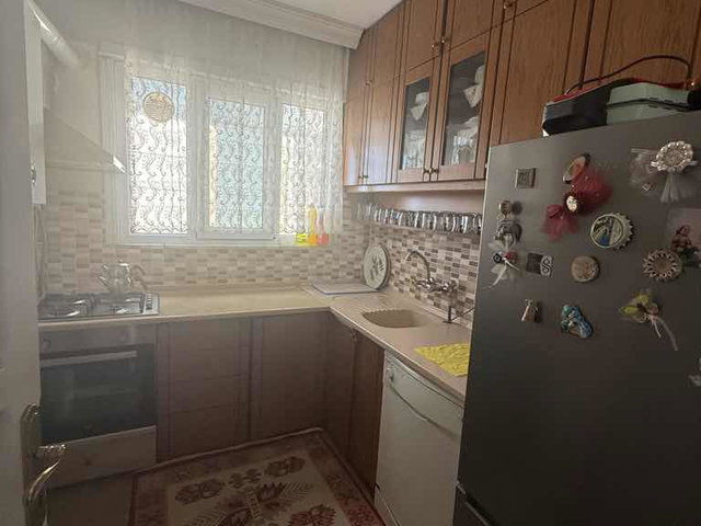 ÇAMÇEŞME E-5 ÜSTÜ SATILIK 3+1 DAİRE