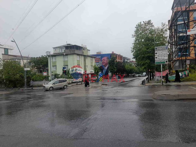 ÜMRANIYE TANTAVI KÖROĞLU CADDESINDE METROYA 1 DAKIKA 3+1 KIRALIK