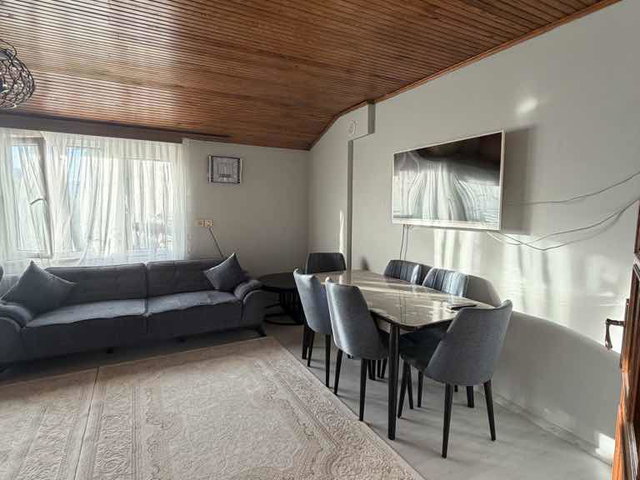 ÇAMÇEŞME DE 140 M² TERASLI 3+1 SATILIK DAİRE