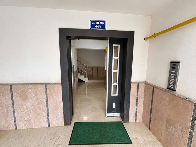 CİDE CUMHURİYET MAH’DE SITE'DE DENIZE VE ÇARŞIYA YÜRÜME MESAFESINDE/ÇIFT BALKON