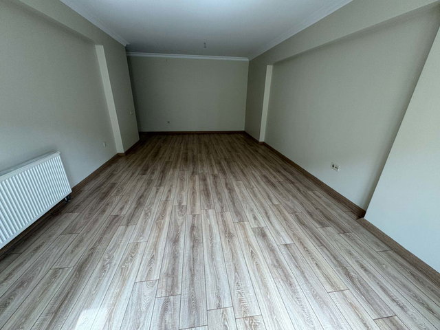 SİNPAŞ LİVA SATIŞ OFİSİ REMAX PROF SEZAİ T. SATILIK 2+1 BÜYÜK TİP DAIRE