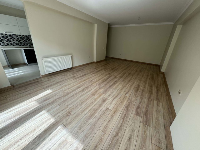 SİNPAŞ LİVA SATIŞ OFİSİ REMAX PROF SEZAİ T. SATILIK 2+1 BÜYÜK TİP DAIRE
