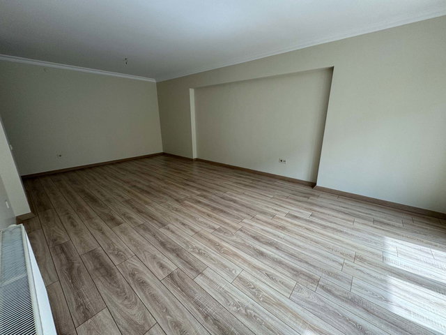 SİNPAŞ LİVA SATIŞ OFİSİ REMAX PROF SEZAİ T. SATILIK 2+1 BÜYÜK TİP DAIRE