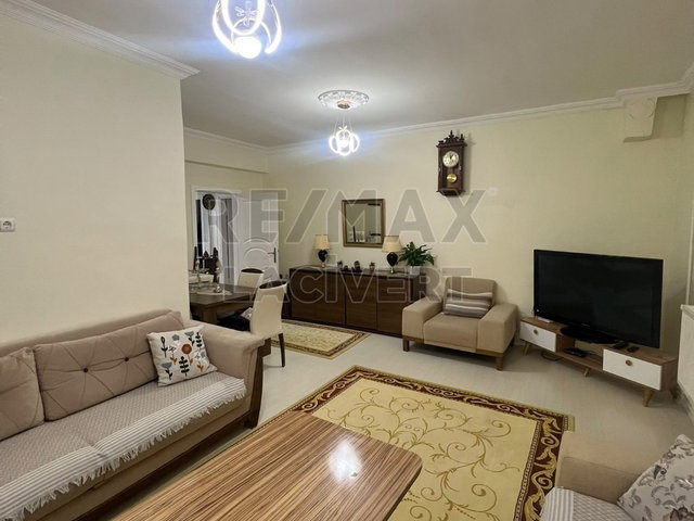 RE/MAX LACIVERT'TEN KAYAKYOLU'NDA SATILIK 2+1 DAIRE