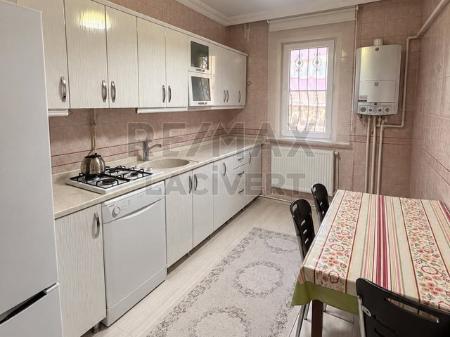 RE/MAX LACIVERT'TEN KAYAKYOLU'NDA SATILIK 2+1 DAIRE