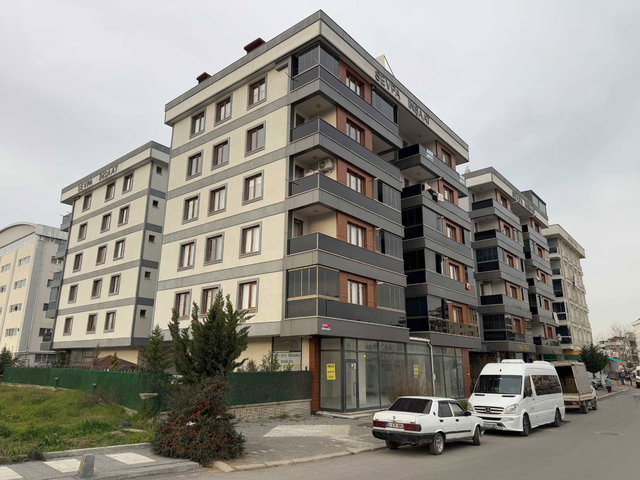 ADİL MH. SİTE BÖLGESİ 3+1 147 M2 BÜYÜK ÜÇ CEPHE SATILIK DAİRE