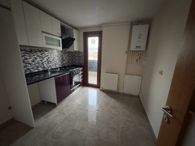 ADİL MH. SİTE BÖLGESİ 3+1 147 M2 BÜYÜK ÜÇ CEPHE SATILIK DAİRE