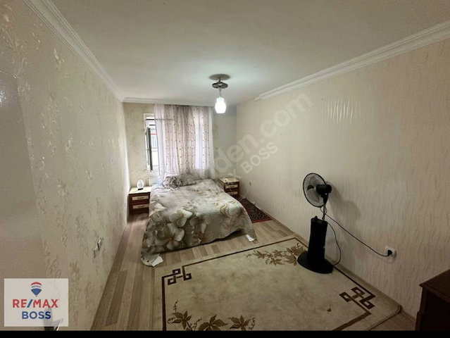 GAZİNO 3+1 METRO YANI 135 M2 BAĞIMSIZ CADDE ÜZERİNDE