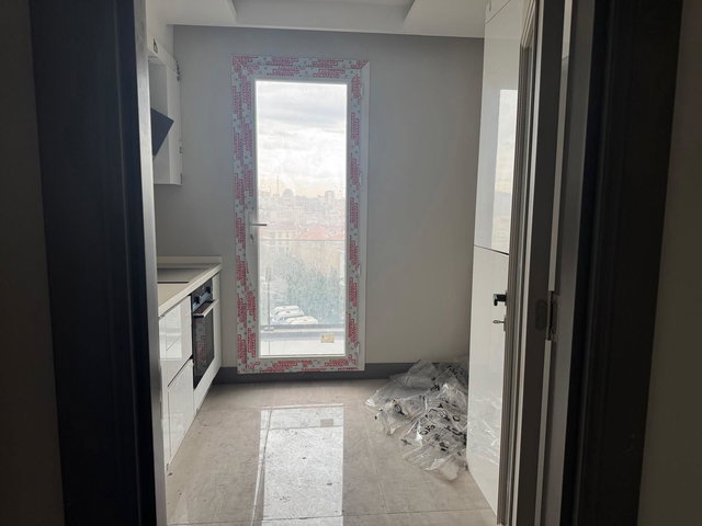 KÜÇÜKÇEKMECE İNÖNÜ MAH. 'DE SATILIK 2+1 DAİRE