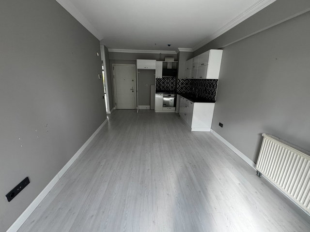 SİNPAŞ LİVA SATIŞ OFİSİ REMAXPROF SEZAİ T. KİRALIK 1+1 GÖL MANZ.