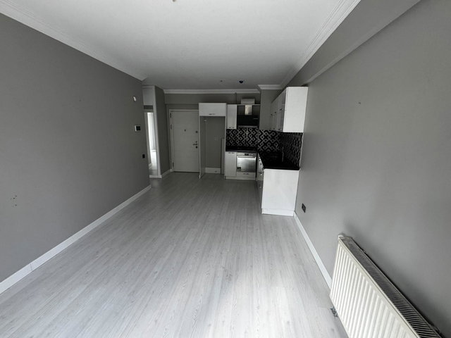 SİNPAŞ LİVA SATIŞ OFİSİ REMAXPROF SEZAİ T. KİRALIK 1+1 GÖL MANZ.