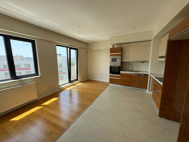 SİNPAŞ LİVA SATIŞ OFİSİ REMAX PROF SEZAİ T. KİRALIK 1+1 66 M2 ANKASTRELI