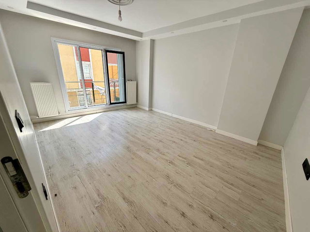 BÜYÜKÇEKMECE MURAT ÇEŞME’DE DUBLEKS 4+1 KİRALIK DAİRE
