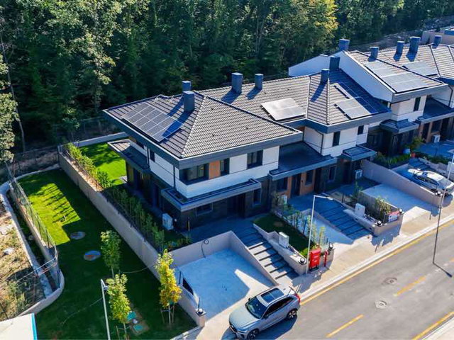 KASABANIN ŞERİFİNDEN ÇEKMEKÖY ÖMERLİ KASABA MODERN KÖŞE TOWNHOUSE