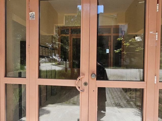 REMAX MAVİ KORUCUK HASTANE YAKINI EŞYALI KİRALIK 1+1 DAİRE