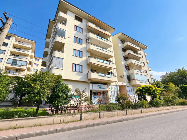 REMAX LEON NILÜFER CUMHURIYET MAH KIRALIK 4+1 DAIRE