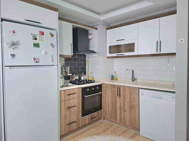 REMAX LEON NILÜFER BALAT MAH SATILIK 2+1 DAIRE