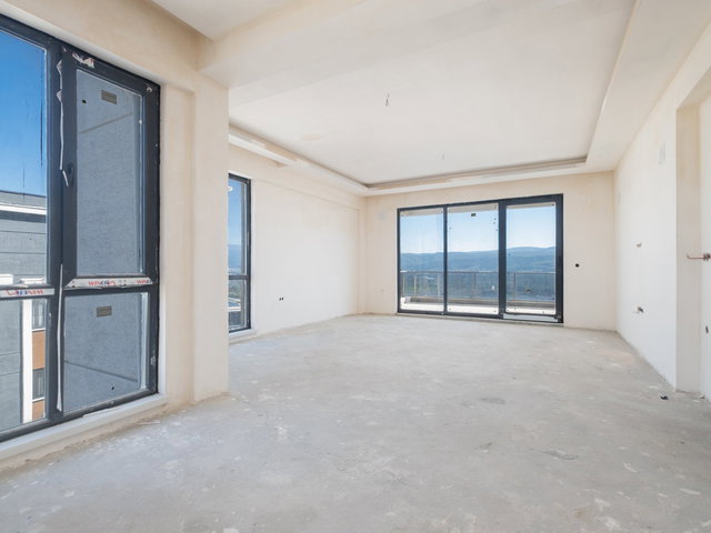 REMAX ADVANTAGE'DEN KAYAPADA PANORAMİK MANZARA 5+1 SATILIK DAİRE