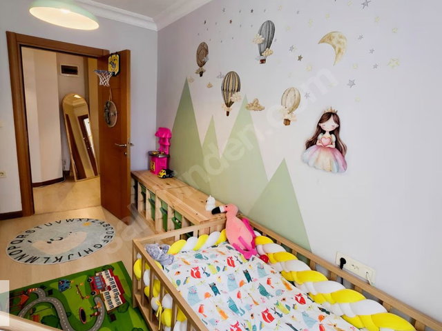 TUZLA YAYLA MAH. İSKANLI SİTE İÇERİSİNDE ARAKAT DAİRE 120 M2 3+1