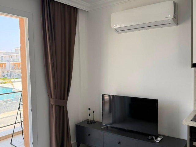 İSKELE MERKEZ’DE 2024 YAPIMI EŞYALI 1+1 KİRALIK DAİRE | BALKONLU, BOŞ VE HEMEN TESLİM