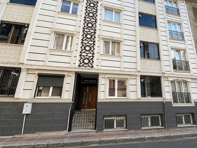 BAYRAMPAŞA KARTALTEPE MAHALLESİ'NDE SATILIK 2+1 SATILIK DAİRE