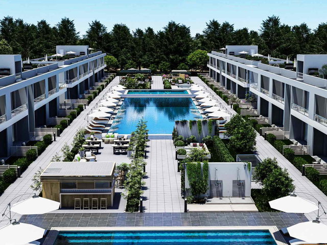 BEAUTİFUL 1-BEDROOM RESİDENCE WİTH PRİVATE GARDEN AND BUSTLE OF CİTY LİFE