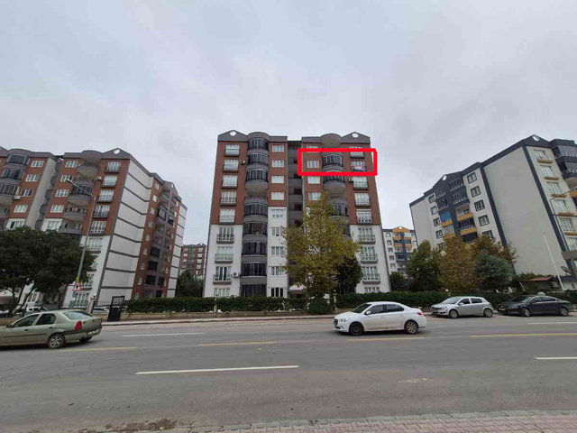 BOSTANBAŞI ARMAKENT KONUTLARINDA 3+1 SATILIK ARAKAT DAİRE