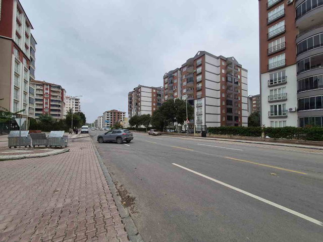 BOSTANBAŞI ARMAKENT KONUTLARINDA 3+1 SATILIK ARAKAT DAİRE