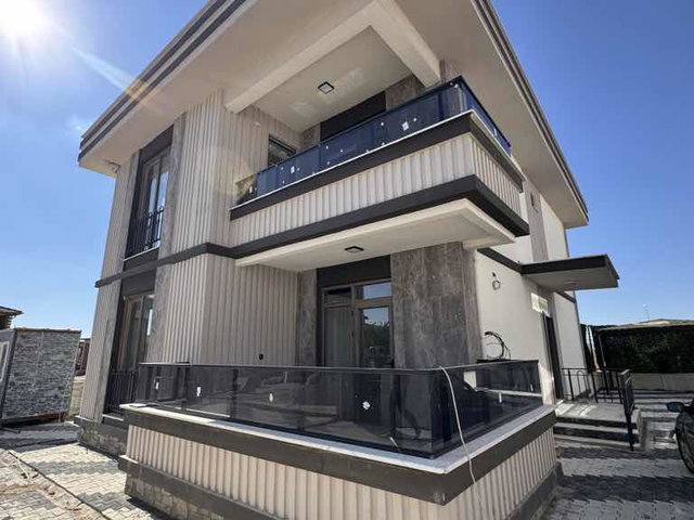 TERMAL BÖLGEDE HAMAM+SAUNA 4+1 DUBLEKS VİLLA