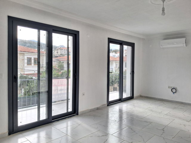 DATÇA MERKEZDE SIFIR 1+1 2. KAT KİRALIK DAİRE