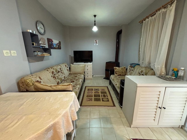 18 ÇANDARLI PIRI REIS SITESI KÖŞE KONUM DENIZ MANZARALI TRIPLEX 3+1 BAHÇELI SATILIK VILLA