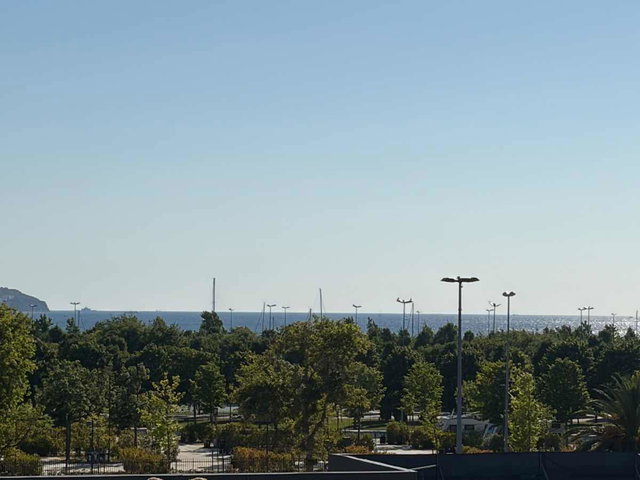 İDEALTEPE SAHİLDE DENİZE SIFIR KESİNTİSİZ ADALAR&DENİZ MANZARALI TEK KATTA GENİŞ METREKARELİ!!