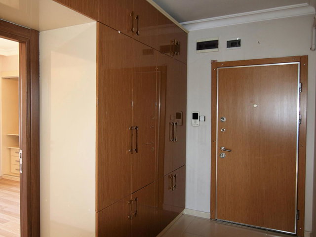 ANKARA YENİMAHALLE AŞAĞI YAHYALAR 'DA SATILIK 4+1 DAİRE