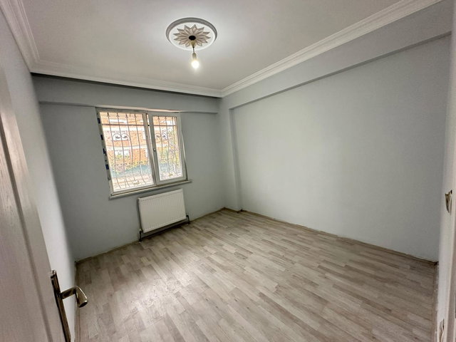 ŞEYHSİNAN MAHALLESİ'NDE KİRALIK 2+1 DAİRE