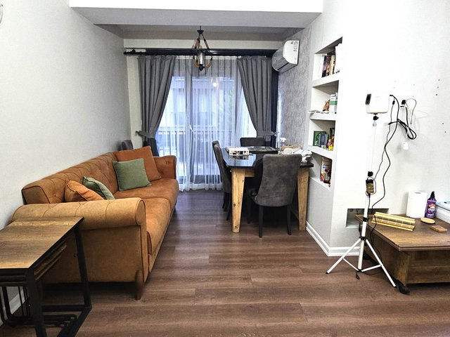 PENDIK BATI MAHALLE SAHILDE MARMARAYA YAKIN 2 BALKONLU KOMBILI