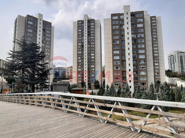 ÇANKAYA DİKMEN PARK VADİ KONUTLARINDA 120 M2 3+1 KİRALIK DAİRE