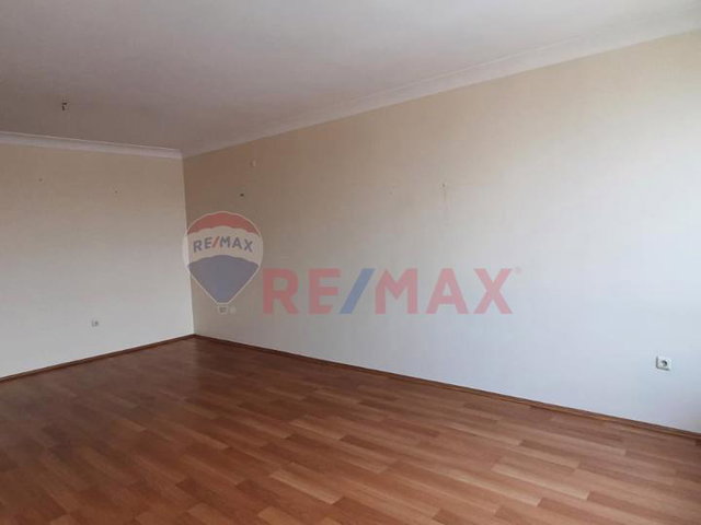 ÇANKAYA DİKMEN PARK VADİ KONUTLARINDA 120 M2 3+1 KİRALIK DAİRE