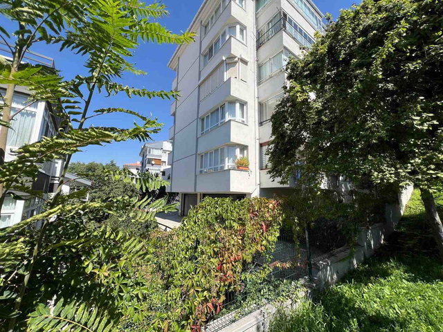 ÇANKAYA AŞIKPAŞA MH. 3+1 , 140 M2 YALITIMLI , KAPALI OTOPARKLI TERTEMİZ DAIRE