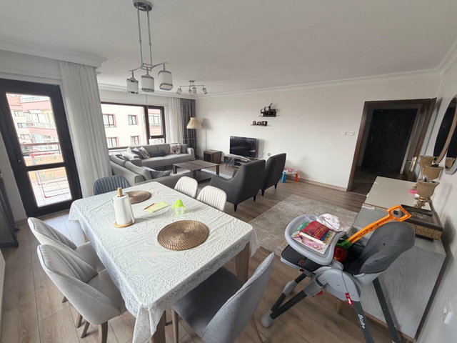 ÇANKAYA KIRKKONAKLAR MH. FUL YPILI ASANSÖRLÜ KİRALIK 3+1 DAİRE ARA KAT