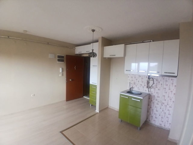 REMAX İLKE'DEN HİLALKENT'TE 1+1 SATILIK DAİRE