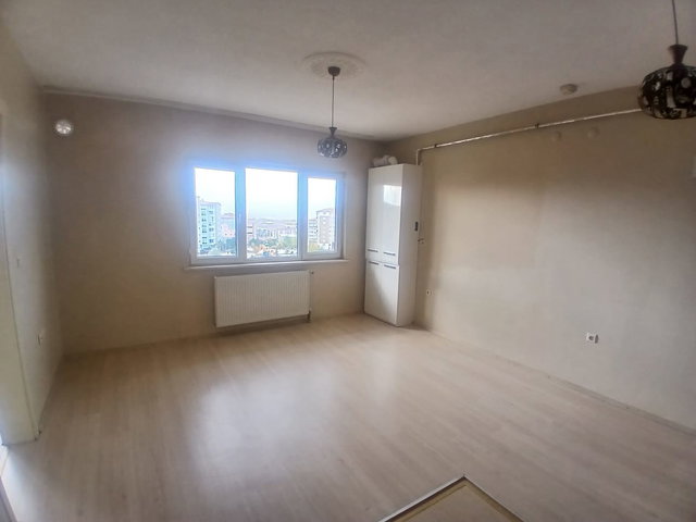 REMAX İLKE'DEN HİLALKENT'TE 1+1 SATILIK DAİRE