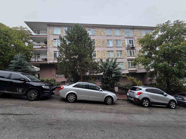 ANKARA ÇANKAYA BÜLTEN SOK KİRALIK FULL MOBİLYALI 2+1 DAİRE