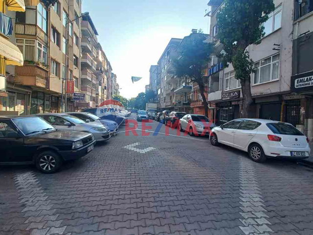 KOCAELI IZMIT ANIT PARK' TA 3+1 EŞYALI KIRALIK DAIRE