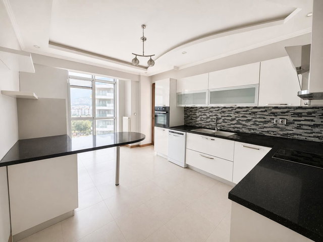 KENT PARK'A YAKIN GENİŞ 3+1 KİRALIK DAİRE