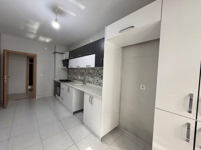 REMAX İLKE'DEN MEMURSEN KONUTLARI'NDA 3+1 SATILIK DAİRE