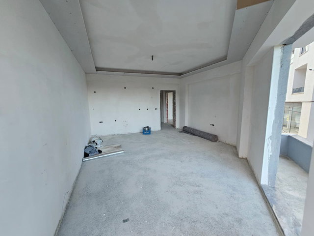 REMAX MYRADAN BAŞİSKELEDE SATILIK ARAKAT 1+1 DAİRE MERKEZİ KONUM