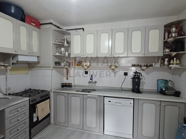 REMAX LACİVERT'TEN ABD.GAZI NALBANTOĞLU'NDA SATILIK 3+1 DAİRE