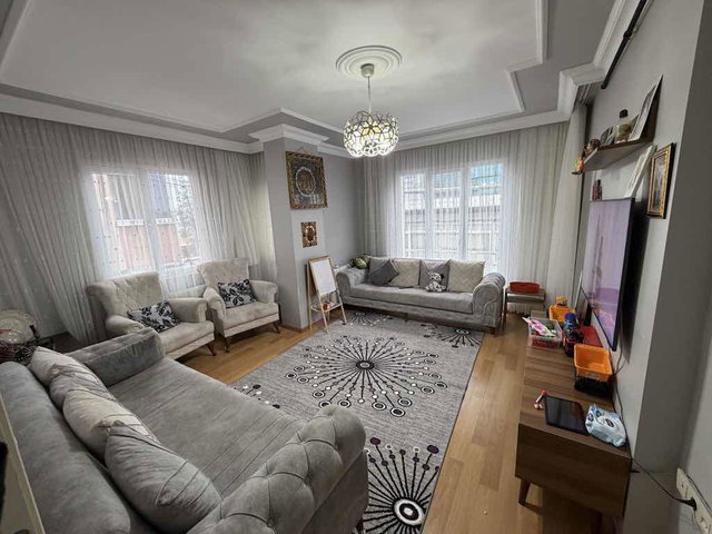 MERKEZİ LOKASYONDA,ULAŞIM SORUNSUZ DEĞERİNE DEĞER KATA FIRSAT DAİRE
